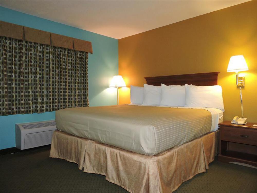 Americas Best Value Inn - Seymour Номер фото