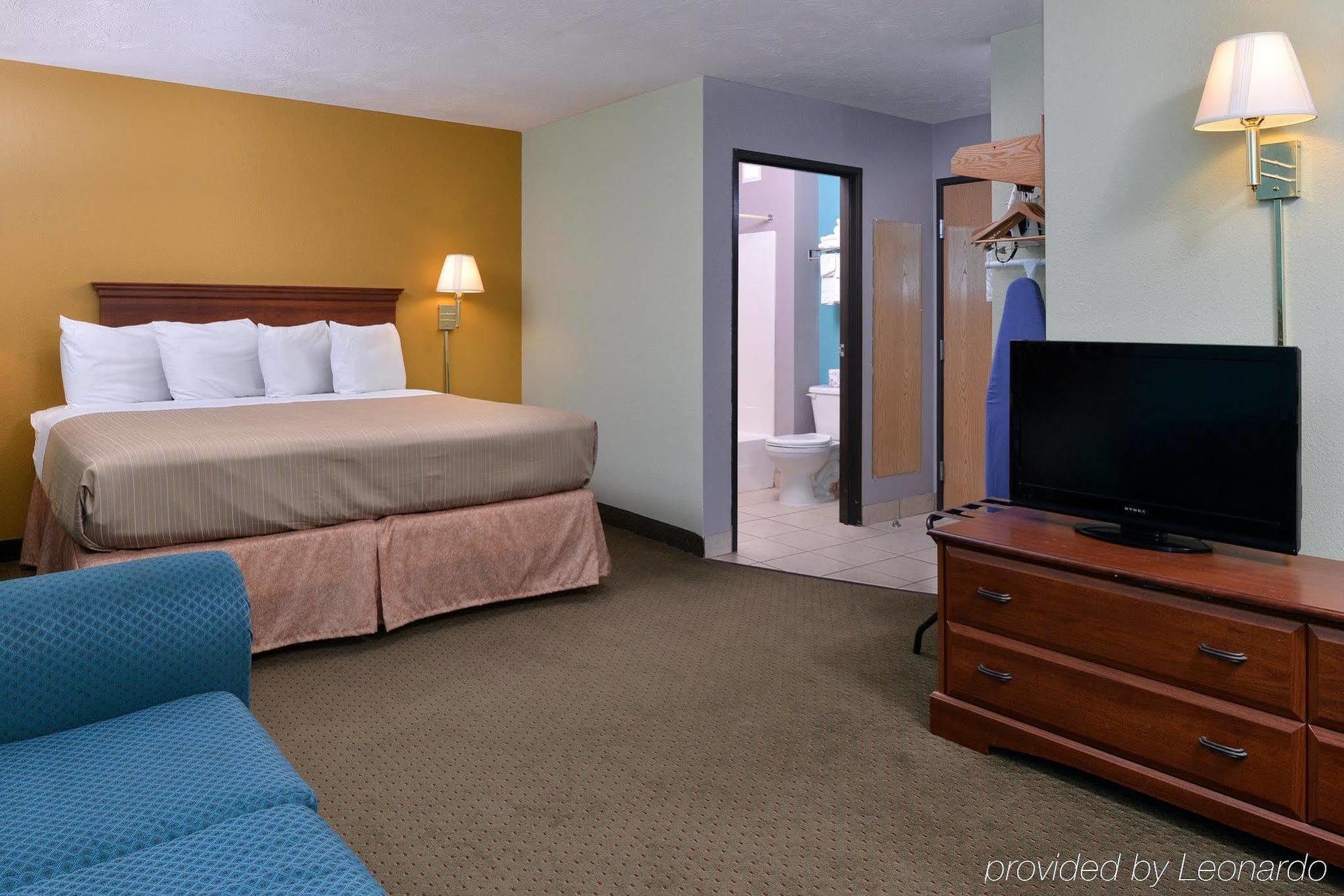 Americas Best Value Inn - Seymour Экстерьер фото