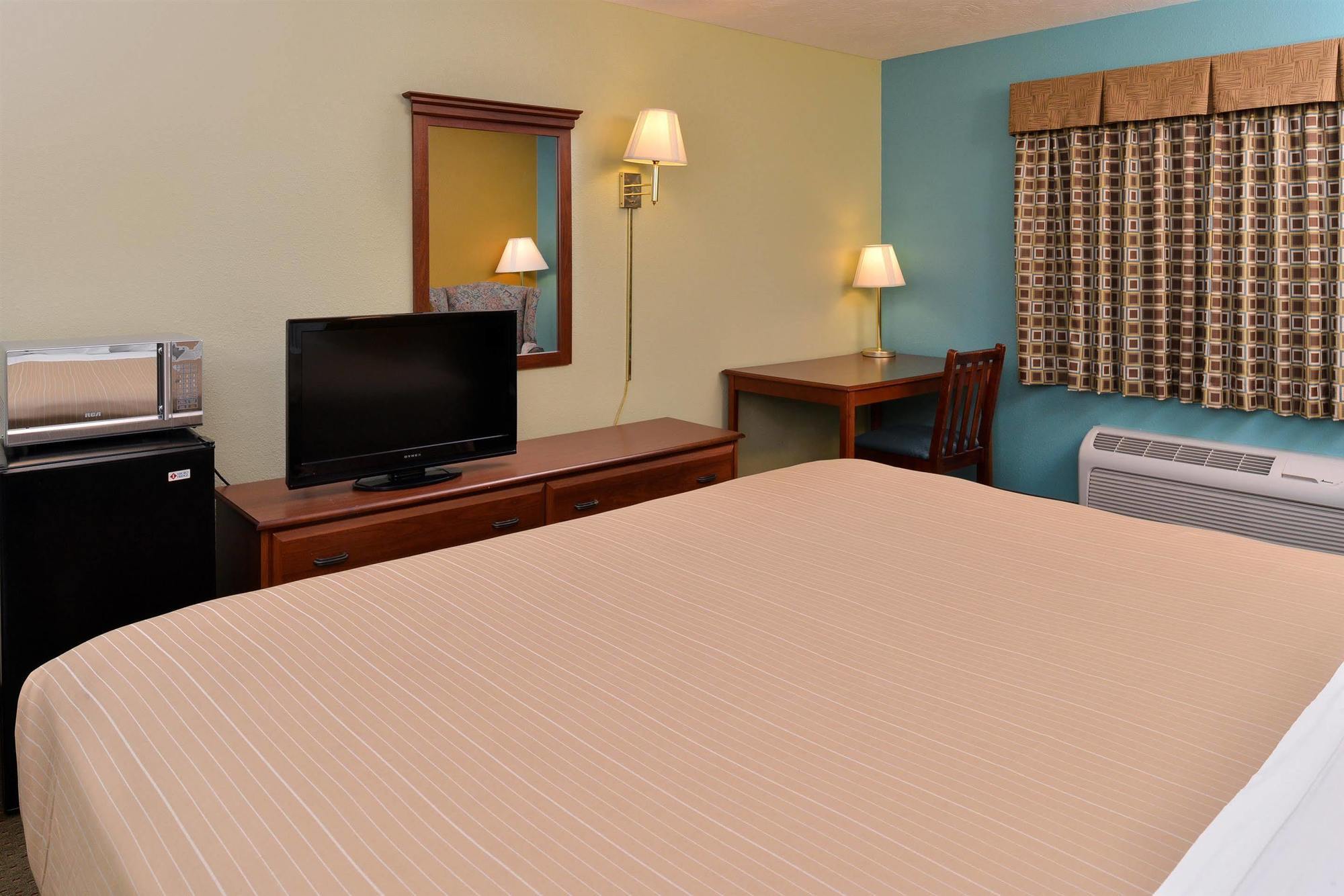 Americas Best Value Inn - Seymour Экстерьер фото