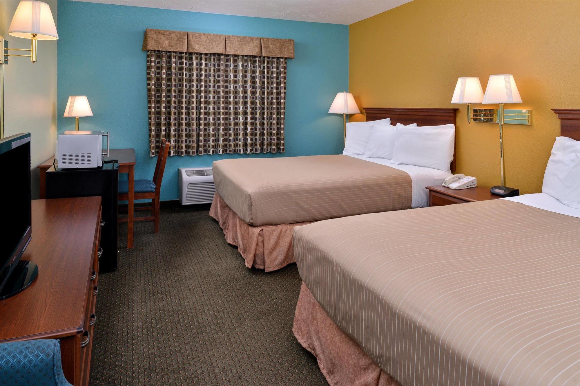 Americas Best Value Inn - Seymour Экстерьер фото