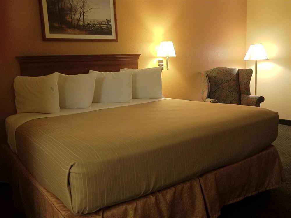 Americas Best Value Inn - Seymour Номер фото