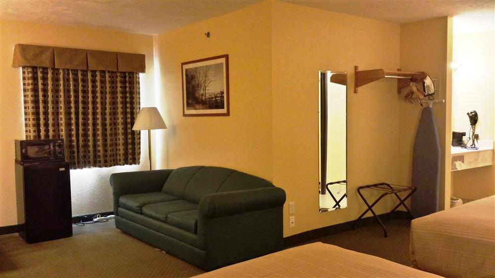 Americas Best Value Inn - Seymour Номер фото